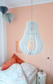 Schlafzimmer gemütlich streichen, farben für dein schlafzimmer » inspiration zur., unterm dach: Eine Wand In Der Farbe Von Pfirsich Sorbet Annablogie Interior Und Wohntrends