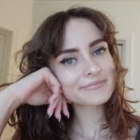 Taylor Coombs's Instagram, Twitter & Facebook