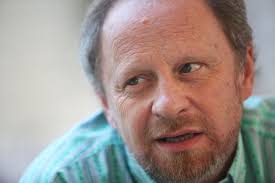 László kovács was an influential and award winning cinematographer who worked over 70 movies such as targets (1968), easy rider (1969), what's up, doc? Zenei Eletunk Kituntetettjei 2013