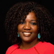 Sunday is the perfect day to go through your make-up and skincare and  replace expired or no-longer-love products with fresh ones. Here's a guide.  Hurry...