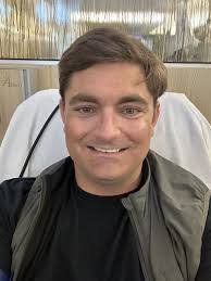 Marc Crossman's Instagram, Twitter & Facebook