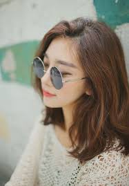 Iu, one of the most famous korean singer and actress makes a strong impression with the shoulder length hairstyle which is kind of simple but still attractive. Seoul Of My Heart Asian Short Hair Short Hair Styles Asian Hair