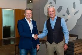 Tx group has 10 subsidiaries. Uumqfnaycg1lsm