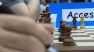 Sports & recreation in villejuif, france. Echecs Les Pions Sont Sur La Table A Saint Quentin