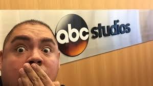 Robert Leasure's Instagram, Twitter & Facebook