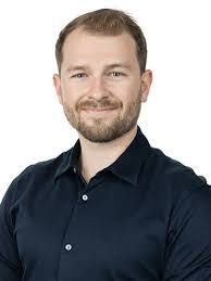 Stacey Pennock's Instagram, Twitter & Facebook