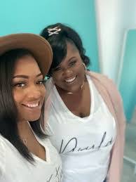 Latoya Rideau's Instagram, Twitter & Facebook