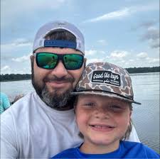 I still remember who kicked dirt