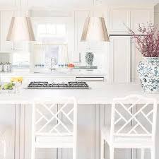 Mirrored Cooktop Backsplash Design Ideas