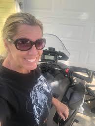 Stable mounts for Bluetooth speakers