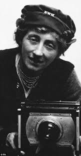 Pictures taken by Britain's first woman war photographer Olive Edis  revealed