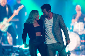 Florian silbereisen is a german schlager singer and show host. Gbbx4geo61fiqm