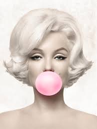 Marilyn Monroe Pink Bubble Gum Print Bubblegum Poster Etsy Em 2021 Molduras De Quadros Imagens Para Quadros Decorativos Decoracao Com Quadros