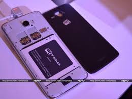 Micromax Canvas Win W092 and Canvas Win ...