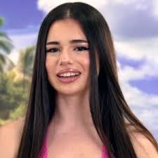 Helena y Albert Barranco, cada vez más cerca en 'La isla de las tentaciones  9'