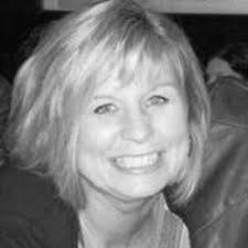 Lisa Karn's Instagram, Twitter & Facebook