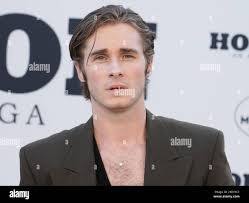 Michael Pugliese's Instagram, Twitter & Facebook