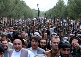 Afganistan'ın 2009 ve 2014 seçimlerinde devlet başkanlığı için aday oldu. Z52dvcogfw8gdm