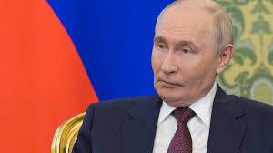 Russen plündern ihre Konten – und bringen Putins Banken unter Druck — T-Online