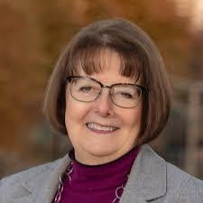 Alyssa Nardelli's Instagram, Twitter & Facebook