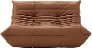 The iconic togo sofa, originally designed by michel ducaroy for ligne roset in 1973 has become a design classic. Sofas Ligne Roset