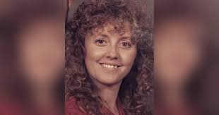 Obituary for Valerie Anne (Meek) Mills