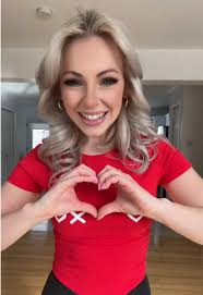 Robyn Elizabeth Nicholson