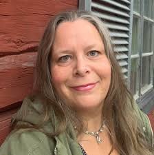 Berlin…what even are you? Other than a very excellent audience, of course.  Danke! Amsterdam…see you this weekend… #bodyofwork #contextsausage