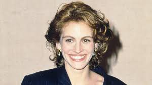 Julia roberts despised him wholeheartedly but she never complained about domestic violence and at the age of 13, julia roberts started working as a waitress at a pizza place; Julia Roberts Im Stil Portrait Vogue Germany