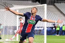 Compare kylian mbappé to top 5 similar players similar players are based on their statistical profiles. Kylian Mbappe To Liverpool Verdict Delivered By Journalist
