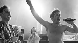 Relationship statistics of hugh sheridan. Nach Vier Monaten Hugh Sheridan Macht Freund Heiratsantrag Promiflash De