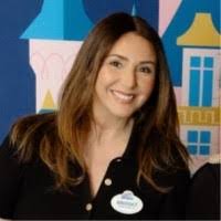 Sylvia Holman's Instagram, Twitter & Facebook