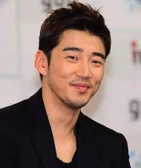 쉬었다 할까?''형(박진영)은 녹음한 게 맘에 드는데 너(윤계상)는 어떠니?하고 물어봤다고 한다. ìœ¤ê³„ìƒ ì´í•˜ëŠ¬ ë‚˜ì´ ë° í‚¤ 7ë…„ ì—´ì•  ê·¸ë¦¬ê³  ê²°ë³„