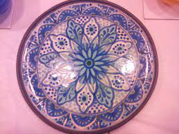 plato marroqui pintado por paulina bustamante