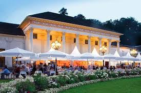 Baden Baden Das Renchtal Bietet Sich Als Idealer Ausgangspunkt Fur Ausfluge Und Besichtig Urlaubsziele Schone Urlaubsziele Deutschland Beliebte Urlaubsziele