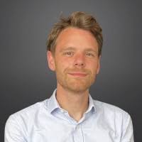 70+ profils pour “Carolus”