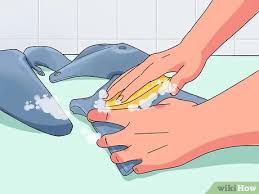 Okay, you might not get the same result as a professional painter with a. Simple Ways To Paint Motorcycle Fairings 11 Steps With Pictures