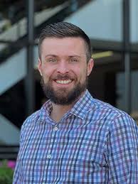 Associates : Hinds Financial Group