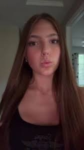 Kasey Hull's Instagram, Twitter & Facebook