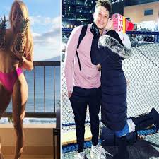 Mahomes is getting ready to lead the kansas city chiefs against the san francisco 49ers in this year's super bowl. Grow Your Peach Kansas City Chiefs Star Patrick Mahomes Gf Reveals Insane Butt Workout Daily Star