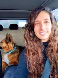 Dena Ennis's Instagram, Twitter & Facebook