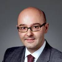 Dr. Isabel Narvaez Correa, Internal Medicine