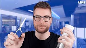 PARRUCHIERE ti taglia i capelli • ASMR Roleplay ITA • Forbici, pettine,  spruzzino