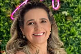 Rosimeire Dias: maternidade, adoção e uma vida dedicada à educação