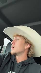 Ella Langley’s Heartfelt Breakup Song Collaboration