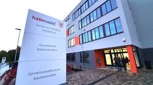 Tag Der Offenen Tur In Der Neuen Schule Am Holzplatz Du Bist Halle