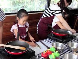 Selama pandemi jadi rajin masak, masak simple tapi tetep enak, salah deng masak simple sing penting asin. Belajar Memasak Untuk Anak Anak Educenter