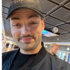 Stream Robert Hilke music