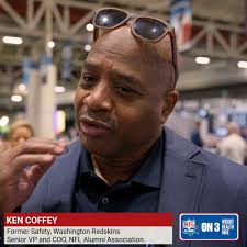 Former NFL safety Ken Coffey reminds us: it’s not just about working out,  it’s about what we put into our bodies. 🥗🏈, “Your diet is everything.  It’s not just how hard you train or how motivational you ...