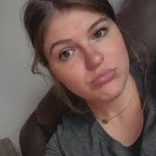 Today is about Heathy Eating. I'll share some recipes and tools that can  and will help with that resolution. But what is it you can't eat, that's  heathy for you?